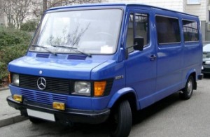 Mercedes Bus 207-310