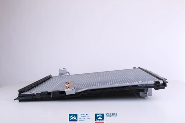 Радіатор кондиціонера 940394 Nissens