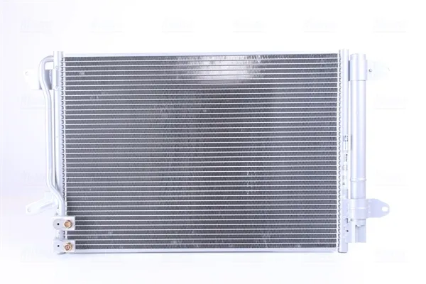 Радіатор кондиціонера 940238 Nissens