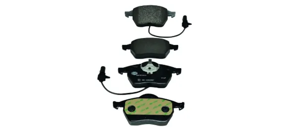 Передні тормозні колодки 8DB355008411 HELLA