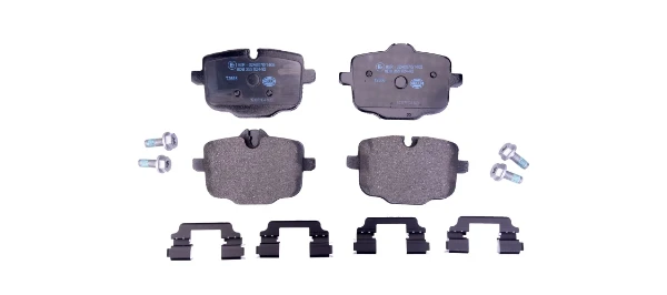 Задні гальмівні колодки 8DB355024921 HELLA