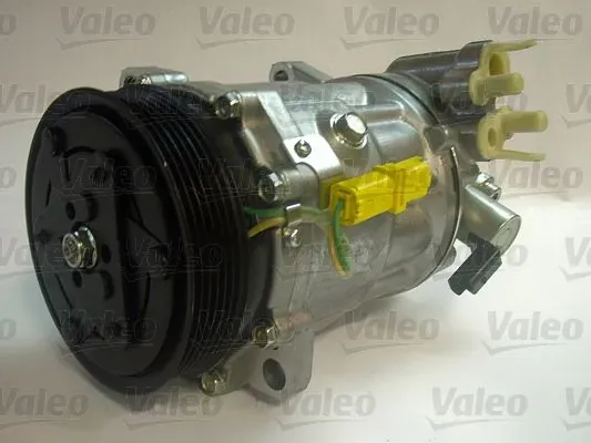 Компресор кондиціонера 813713 VALEO