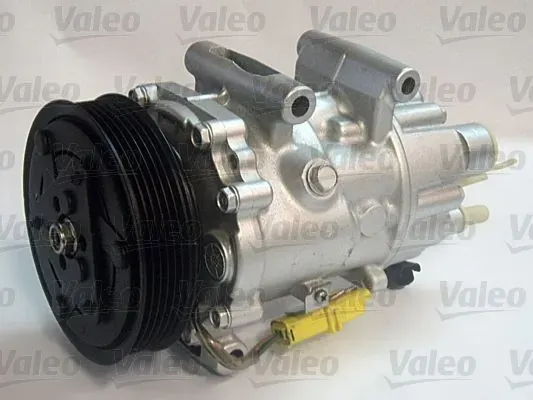 Компресор кондиціонера 813724 VALEO