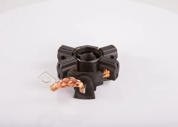 Щеткодеpжатель стартера 1004336581 Bosch