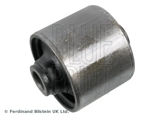 Сайлентблок заднього нижнього важеля QS0101P Q-top