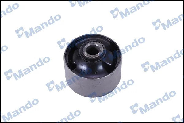 Сайлентблок переднього важеля DCC010348 Mando