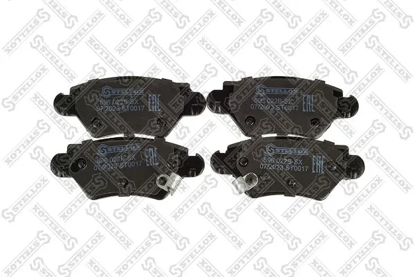 Задні гальмівні колодки 696022BSX Stellox
