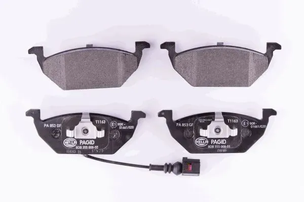 Передні тормозні колодки 8DB355008551 HELLA
