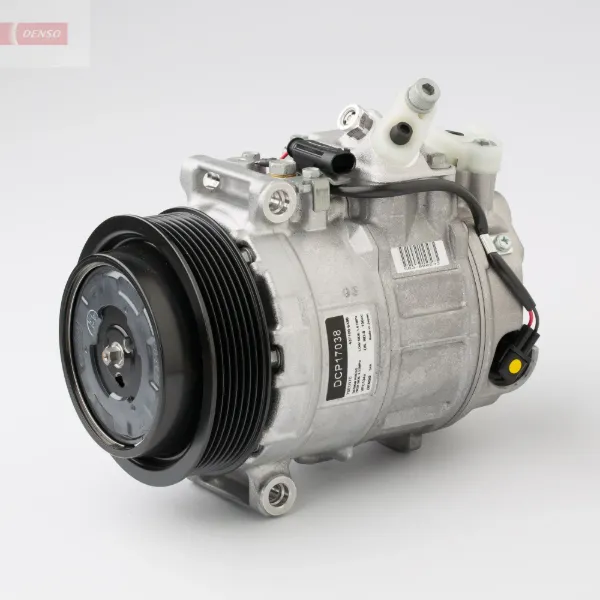 Компресор кондиціонера DCP17038 Denso