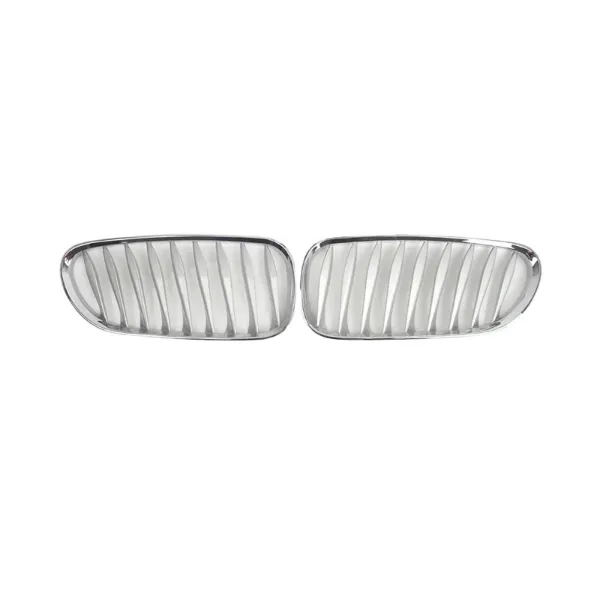 Решітка радіатора ліва 51117117757 BMW