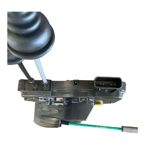 Замок передньої лівої двері 813103V000 Hyundai/Kia