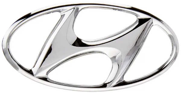 Емблема решітки радіатора 8634139000 Hyundai/Kia