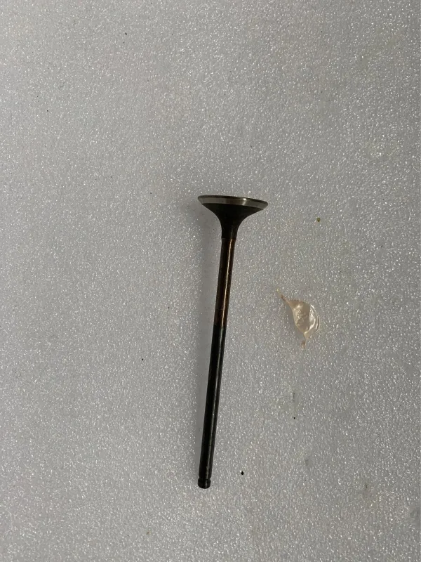 Клапан впускний 14711R40A00 Honda