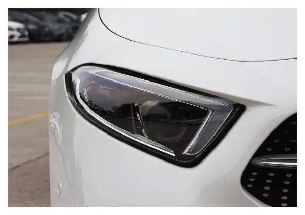 Основна фара - вставка Mercedes A2579064602 ціна, від 2077.24 USD