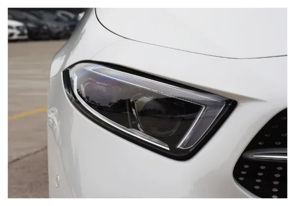 Фара права A2579064602 Mercedes