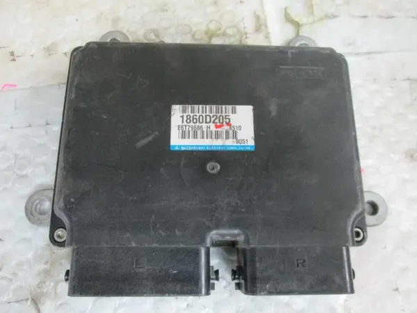 Електронний блок керування двигуном 1860D205 Mitsubishi