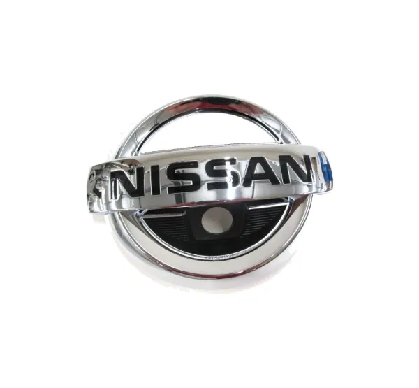 Емблема решітки радіатора 628904BA0A Nissan/Infiniti