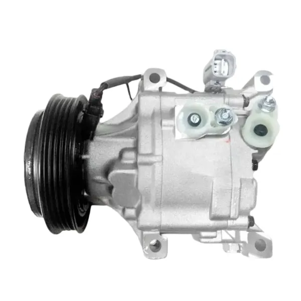 Компресор кондиціонера 883101A580 Toyota