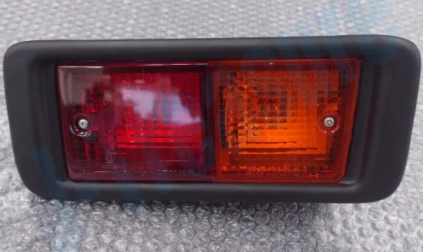 Задня права фара 8155060353 Toyota