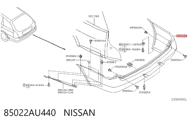 Задній бампер 85022AU440 Nissan/Infiniti