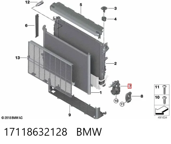 Кронштейн радіатора нижній 17118632128 BMW