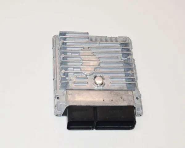 Електронний блок керування двигуном 03L906023JJ VAG