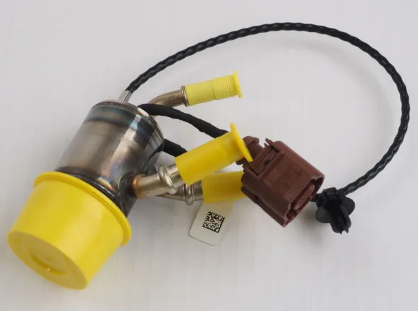 Форсунка вприскування AD BLUE 05L131113F VAG