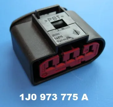 Роз'єм (фішка) датчика витрати повітря 1J0973775A VAG