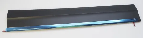 Молдинг передньої лівої двері, нижній 2GA854939AFRYP VAG