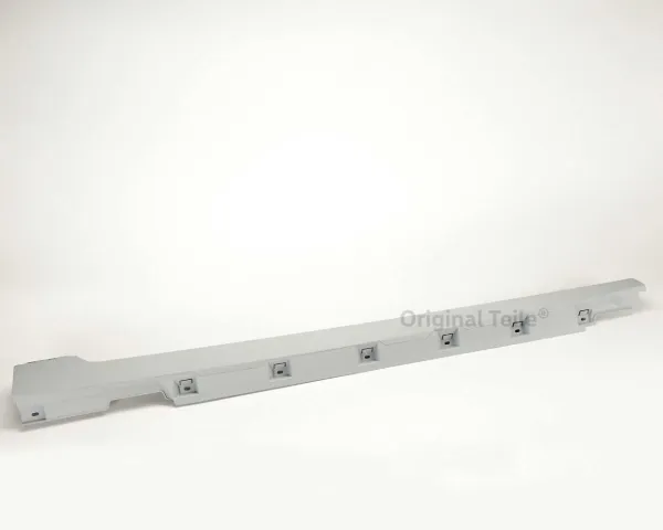 Накладка зовнішня (молдинг) порога, правий 3G0853858DGRU VAG