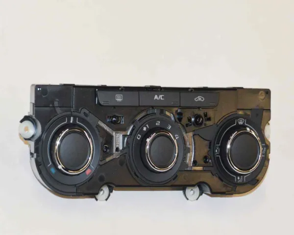 Блок управління кондиціонером 3T0820047AKWHS VAG