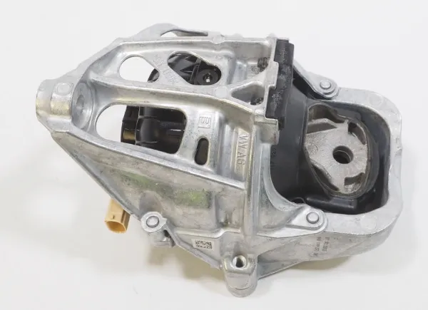 Подушка (опора) двигуна, ліва 4M0199371GM VAG
