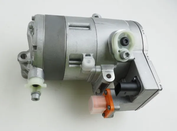 Компресор кондиціонера 5QE816803H VAG