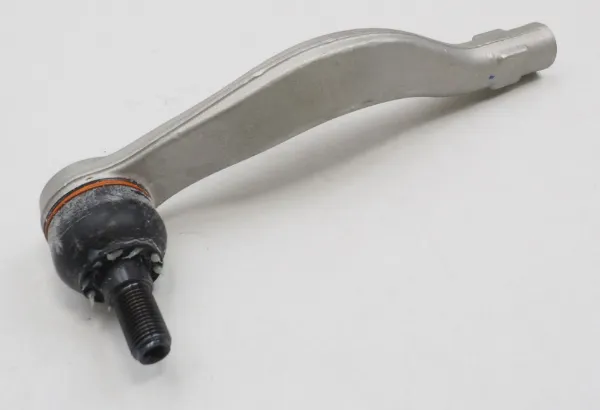 Рульовий наконечник 7T0423811 VAG