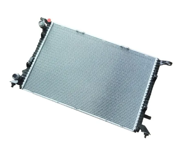 Радіатор 8K0121251AG VAG