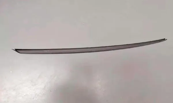 Молдинг лобового скла, лівий 8W0854327C9B9 VAG
