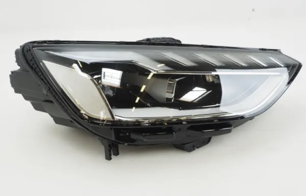 Фара права 8W0941034D VAG
