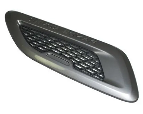 Решітка капота 1611681080 Peugeot/Citroen