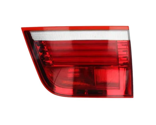 Ліхтар задній правий, внутрішній 32228905 Volvo