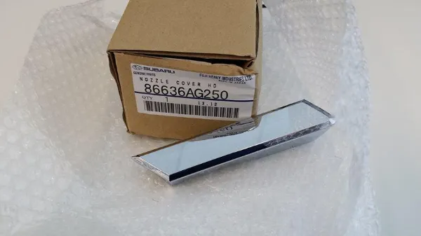 Накладка форсунки омивача фари передньої PSB99038CAL Signeda