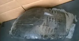 Підкрилок переднього крила, правий передній Mercedes A2216902830