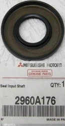 Сальник АКПП/КПП, вхідного/первинного валу MITSUBISHI 2960A176 Сальник АКПП/КПП, вхідного/первинного валу MITSUBISHI 2960A176