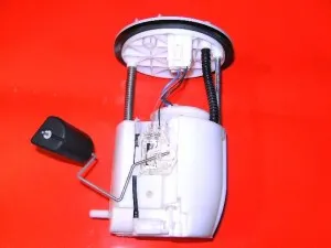 Бензонасос 1760A310 Mitsubishi
