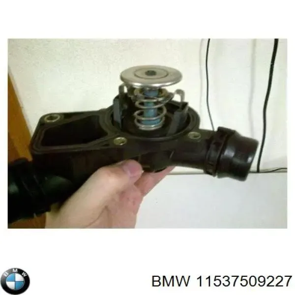 Термостат 11537509227 BMW