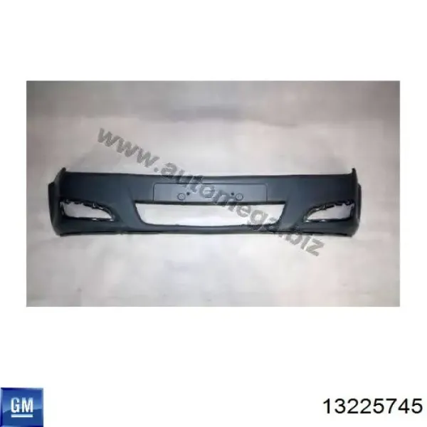 Передній бампер 13225745 General Motors