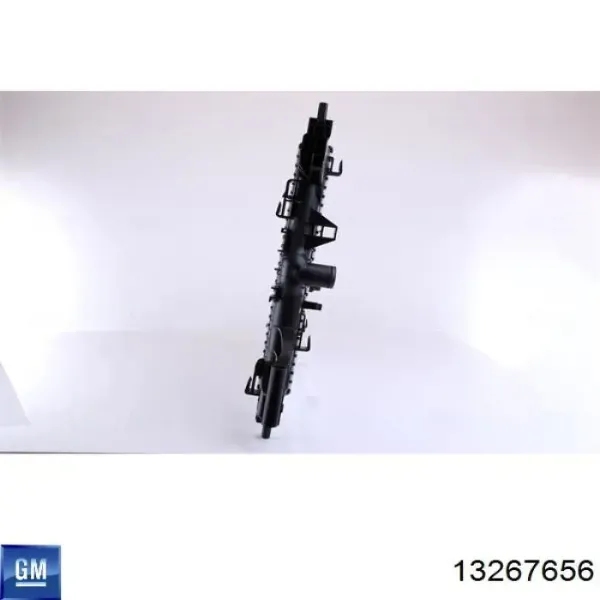 Радіатор 13267656 General Motors