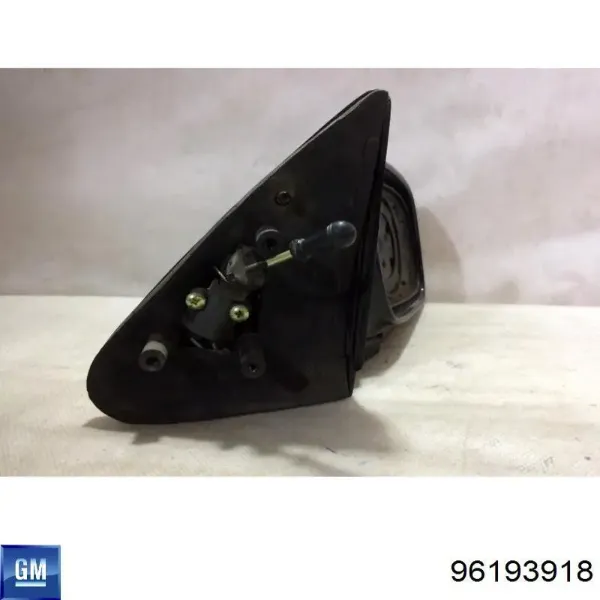 Дзеркало праве 96178699 General Motors