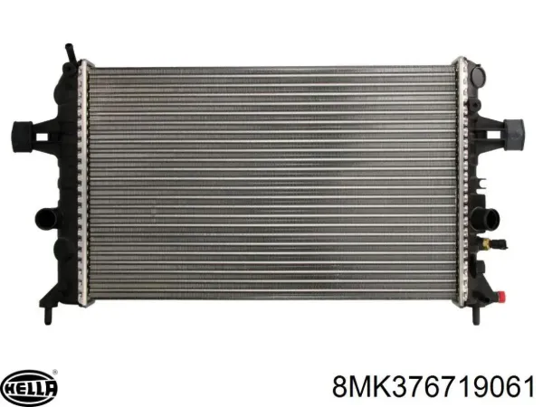 Радіатор 8MK376719061 HELLA
