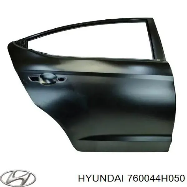Двері праві передні Hyundai H-1 STAREX Starex