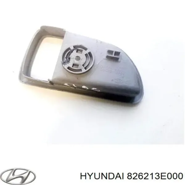  826213E000 Hyundai/Kia